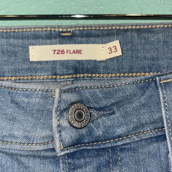 Levi’s 726 High Rise Flare jeans. . Size 16 M. New with tags. - Picture 3 of 7